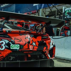 Meet your Posher, Max